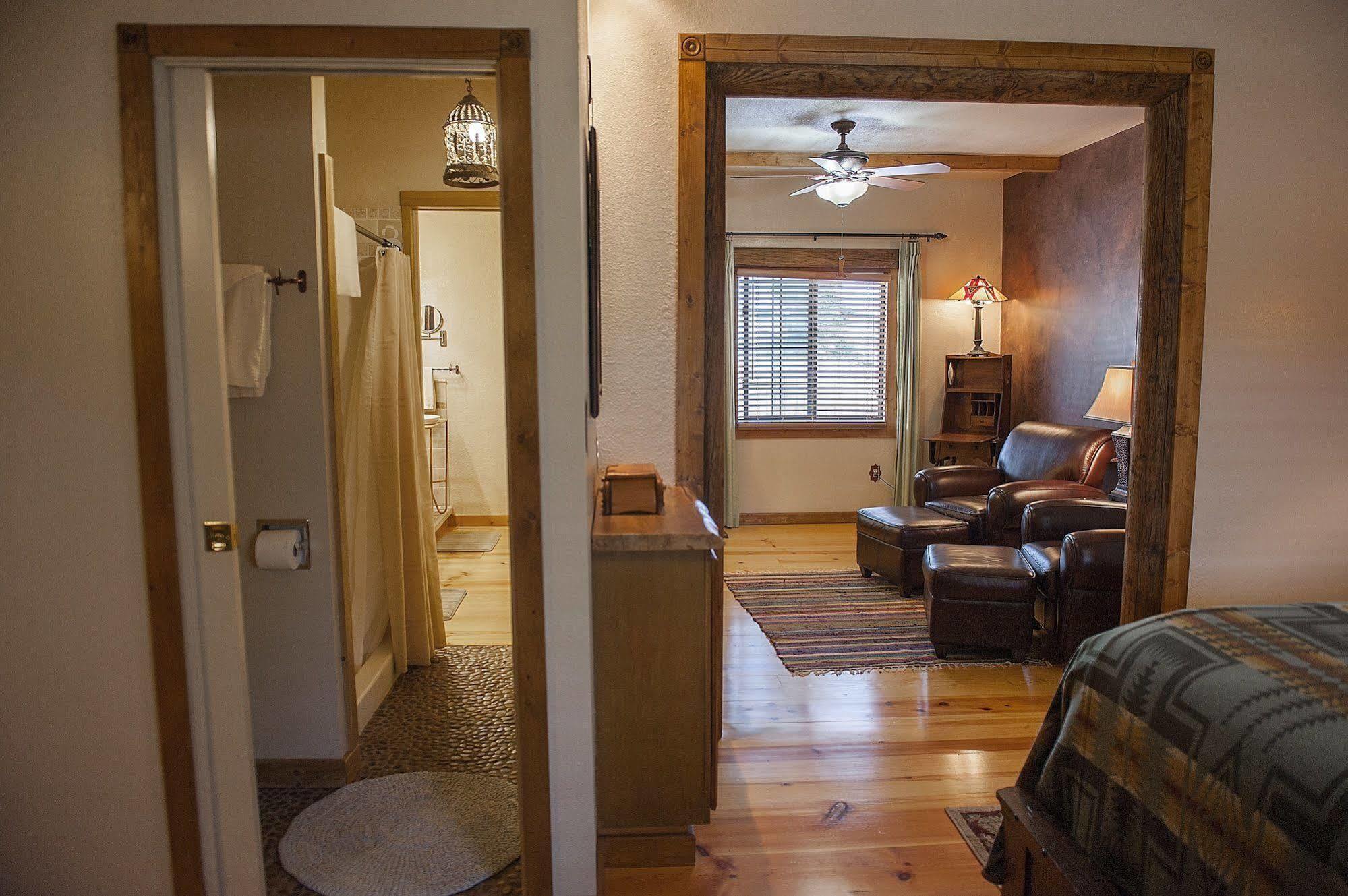 Grand Canyon Bed And Breakfast Williams Eksteriør billede