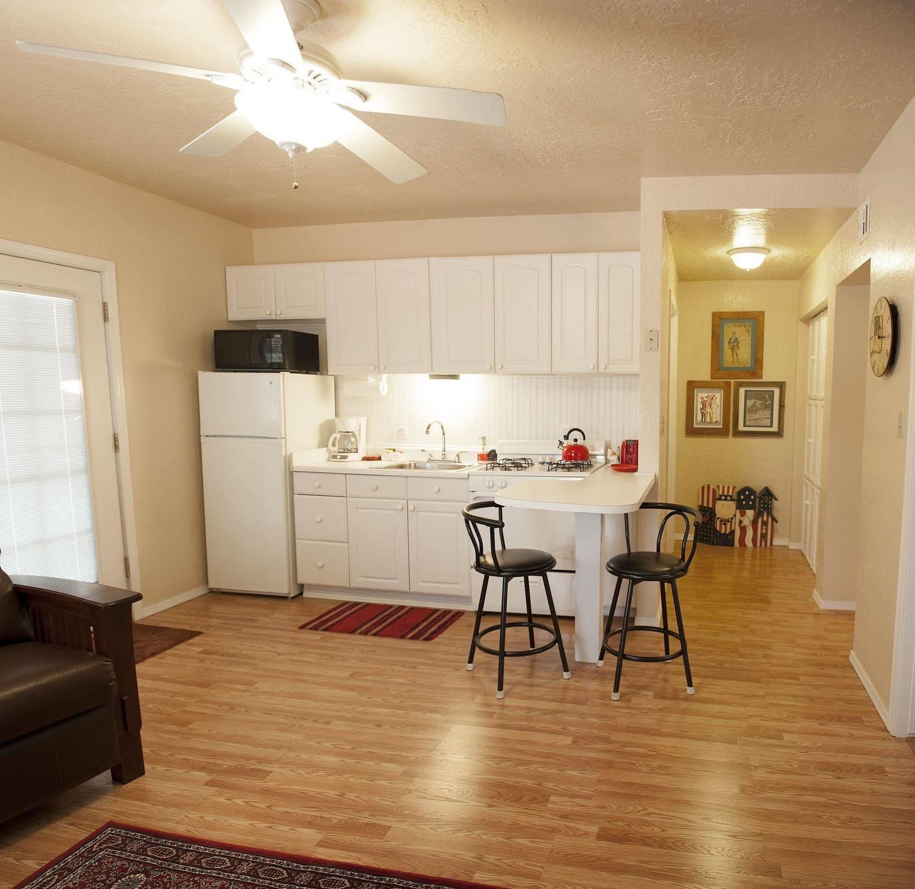 Grand Canyon Bed And Breakfast Williams Eksteriør billede
